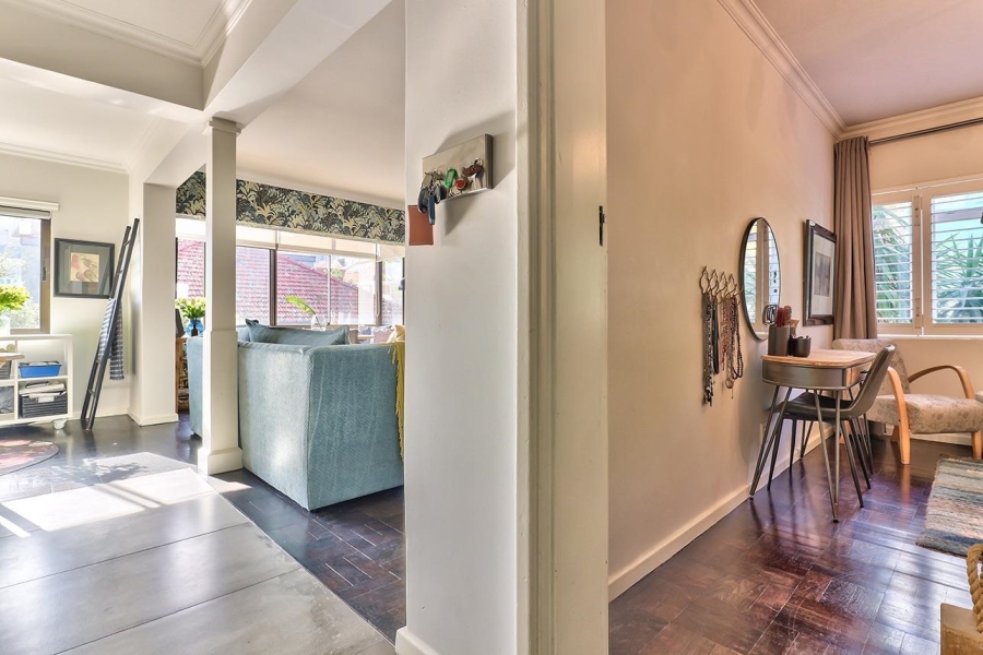 To Let 1 Bedroom Property for Rent in Bantry Bay Western Cape